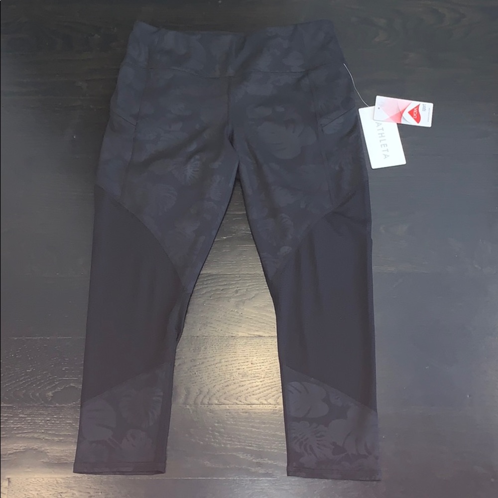 Athleta palm contender capri
